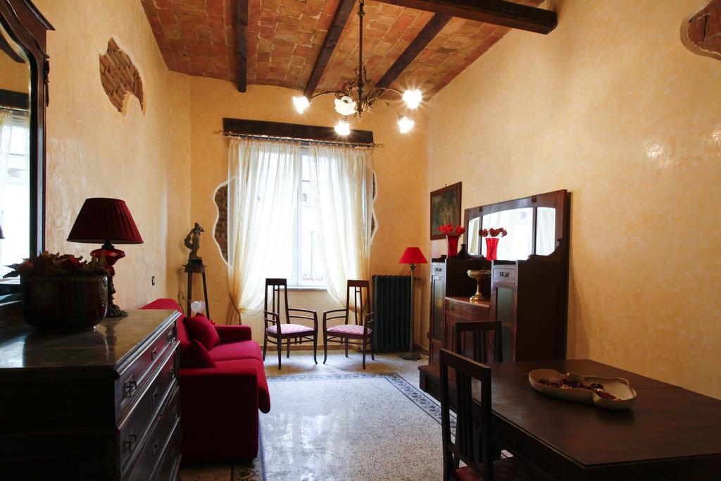 Casa Vacanza Colosseo Рим Номер фото