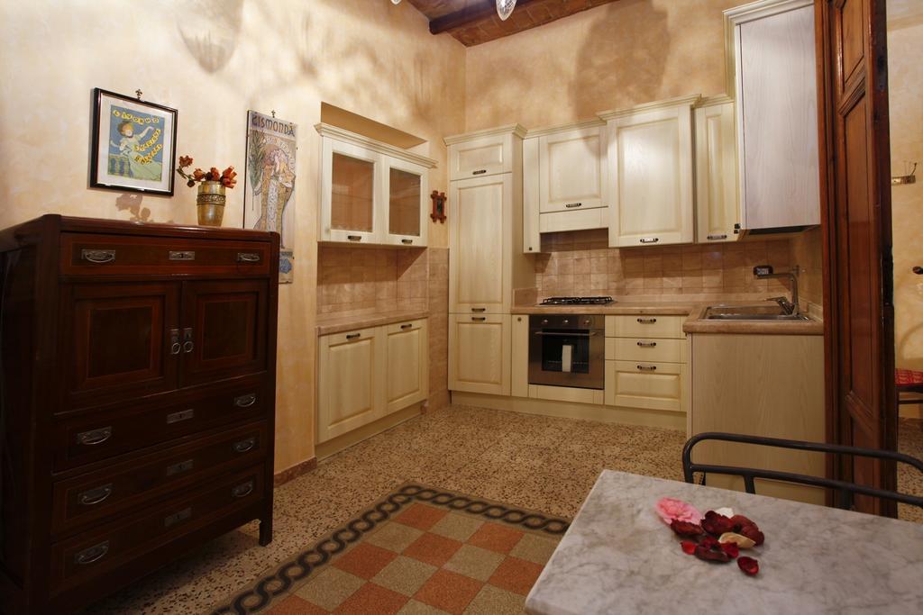 Casa Vacanza Colosseo Рим Номер фото