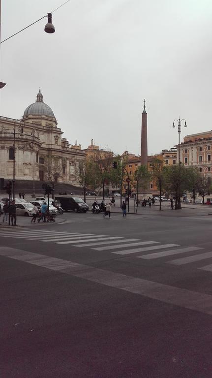Casa Vacanza Colosseo Рим Экстерьер фото